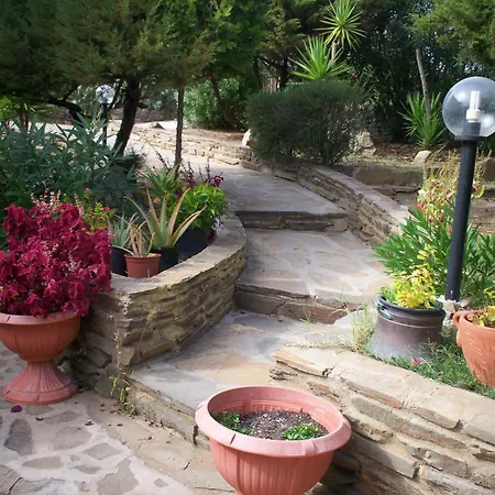 Alojamento de Acomodação e Pequeno-almoço La Dea Madre Stintino