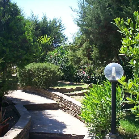 Bed & Breakfast La Dea Madre Stintino